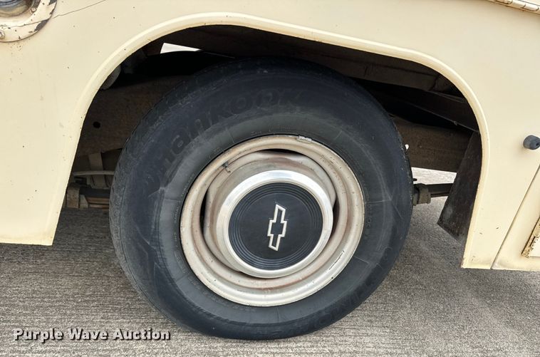 image for item OJ9690 1991 Chevrolet S10 utility bed pickup truck