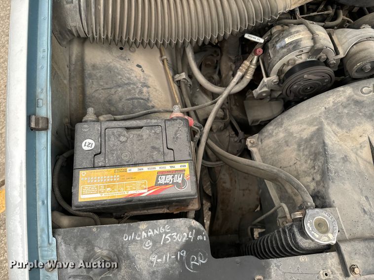 image for item OJ9691 1991 Chevrolet C1500 pickup truck