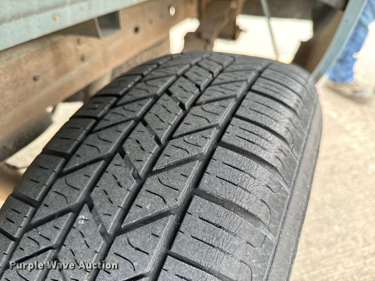 image for item OJ9691 1991 Chevrolet C1500 pickup truck