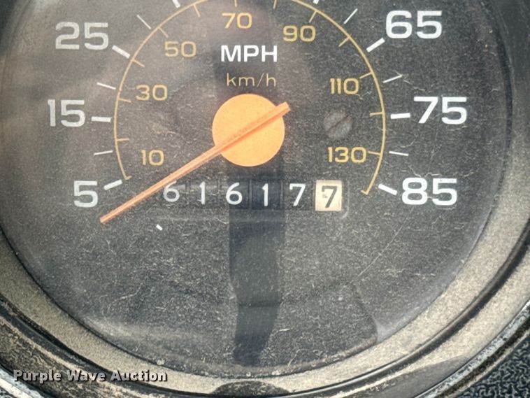 image for item OJ9692 1987 Chevrolet  C10 pickup truck