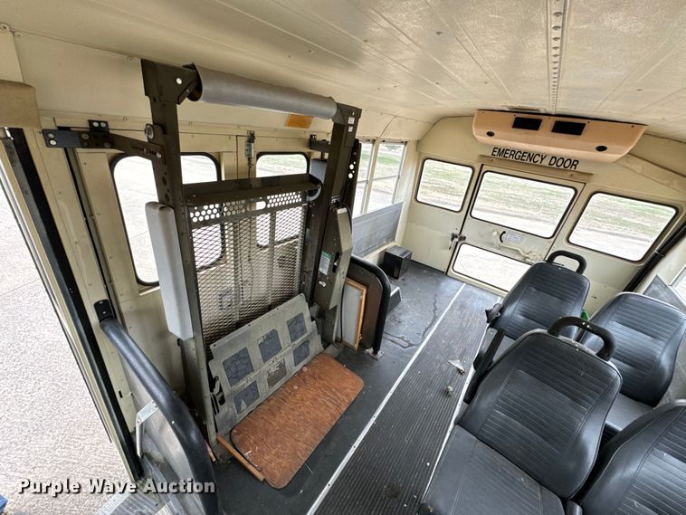 image for item OJ9694 1992 GMC Vandura school bus