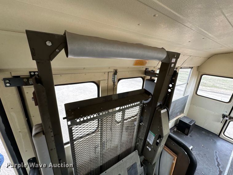 image for item OJ9694 1992 GMC Vandura school bus