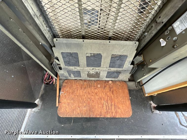 image for item OJ9694 1992 GMC Vandura school bus