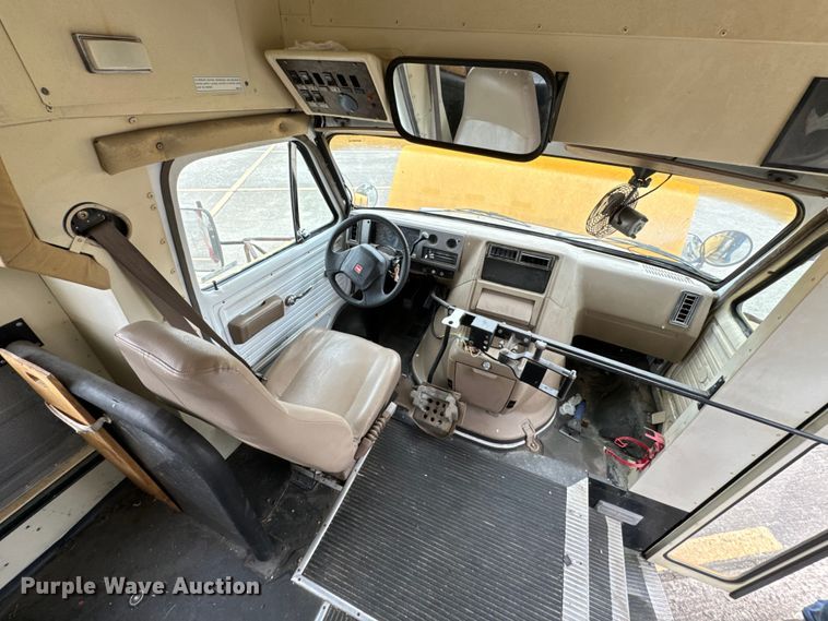 image for item OJ9694 1992 GMC Vandura school bus