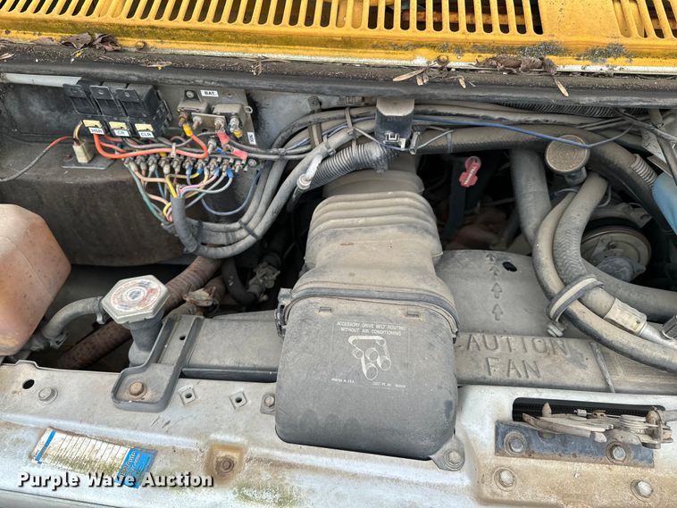 image for item OJ9694 1992 GMC Vandura school bus