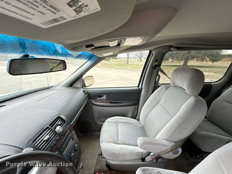 image for item OJ9695 2008 Chevrolet Uplander LS van