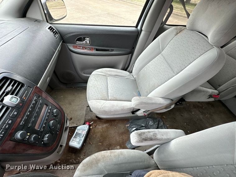 image for item OJ9695 2008 Chevrolet Uplander LS van