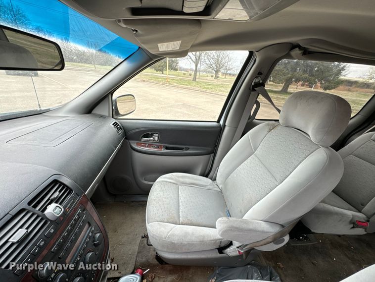 image for item OJ9695 2008 Chevrolet Uplander LS van