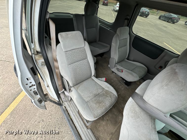 image for item OJ9695 2008 Chevrolet Uplander LS van