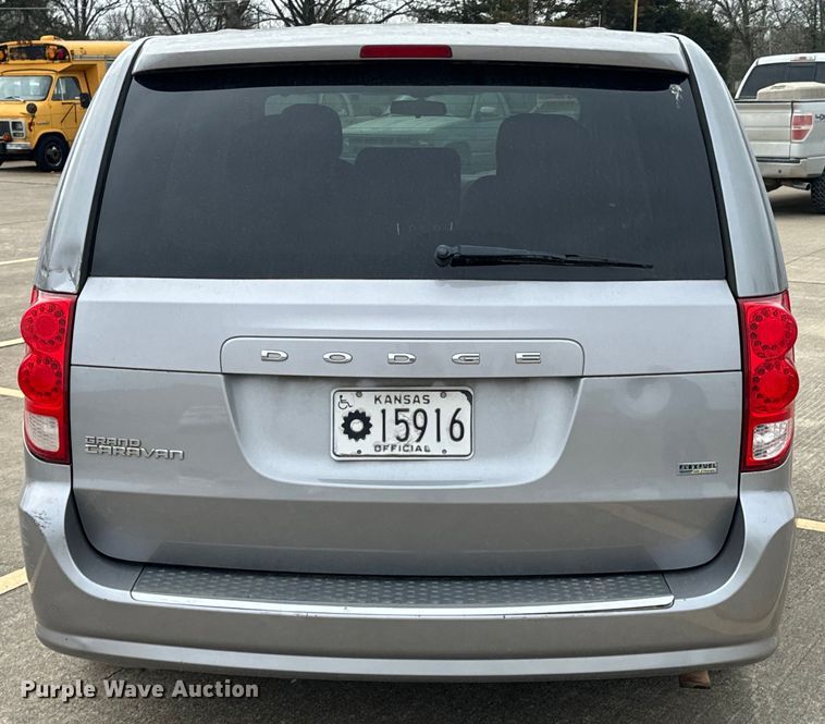 image for item OJ9696 2014 Dodge Grand Caravan van