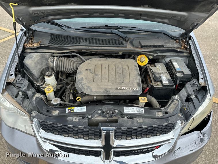 image for item OJ9696 2014 Dodge Grand Caravan van