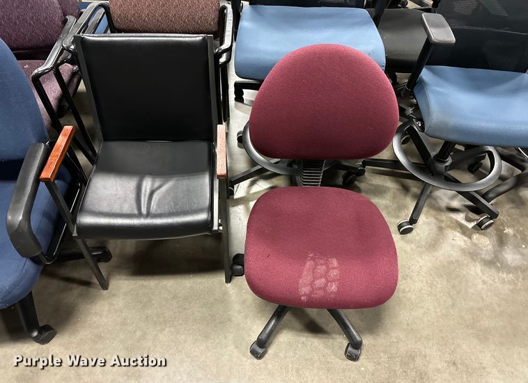 image for item OM9250 (41) office chairs 