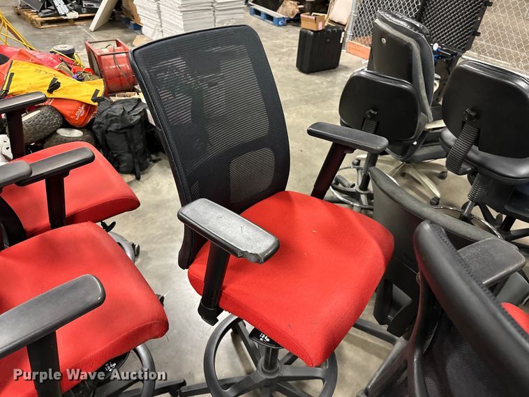 image for item OM9250 (41) office chairs 