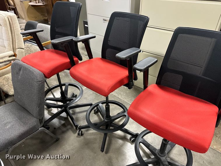 image for item OM9250 (41) office chairs 