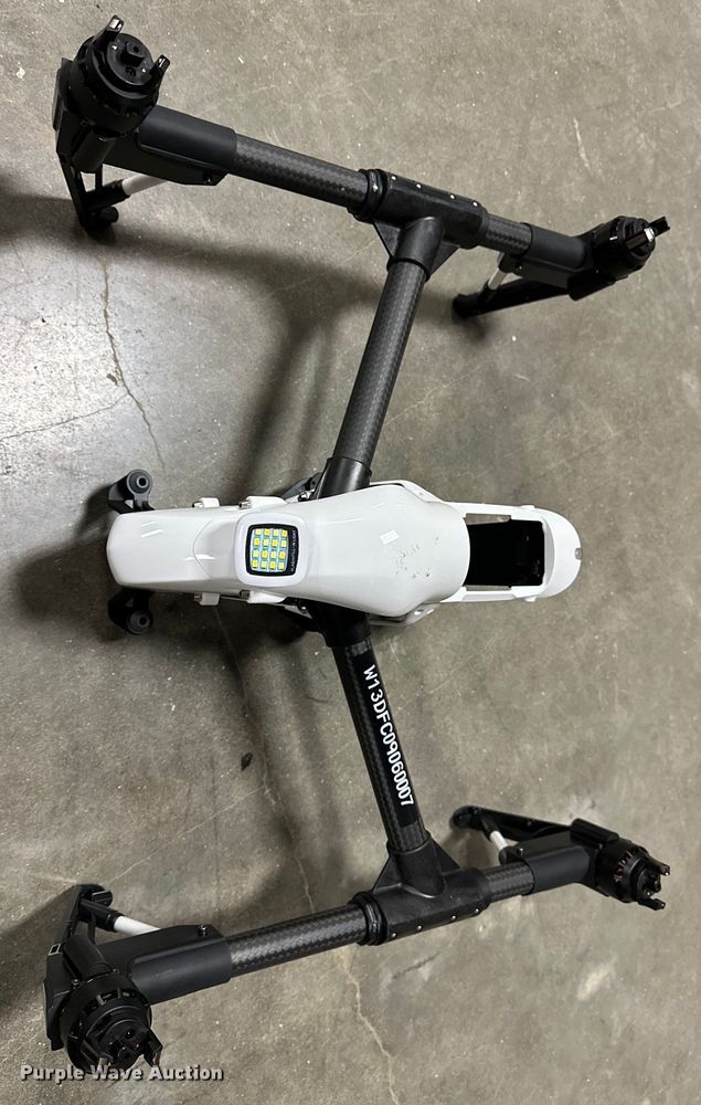 image for item OM9252 DJI Inspire 1 drone