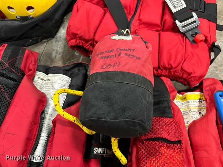 image for item OM9253 Rescue and camping gear 