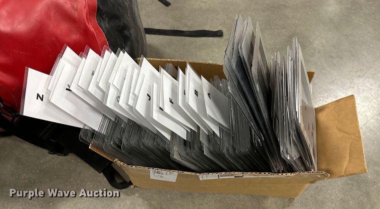 image for item OM9253 Rescue and camping gear 