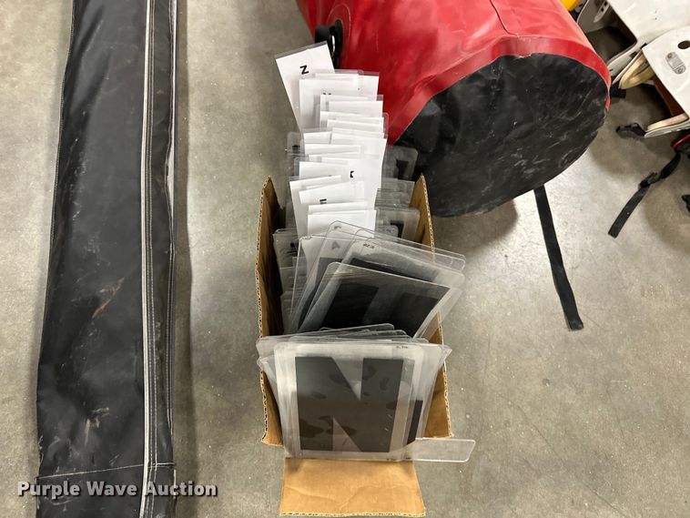 image for item OM9253 Rescue and camping gear 