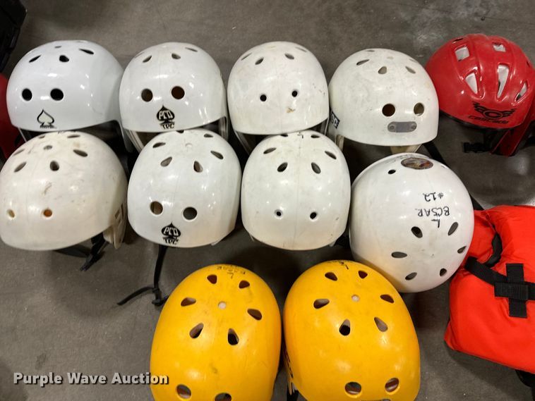 image for item OM9253 Rescue and camping gear 