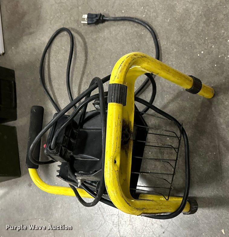 image for item OM9253 Rescue and camping gear 