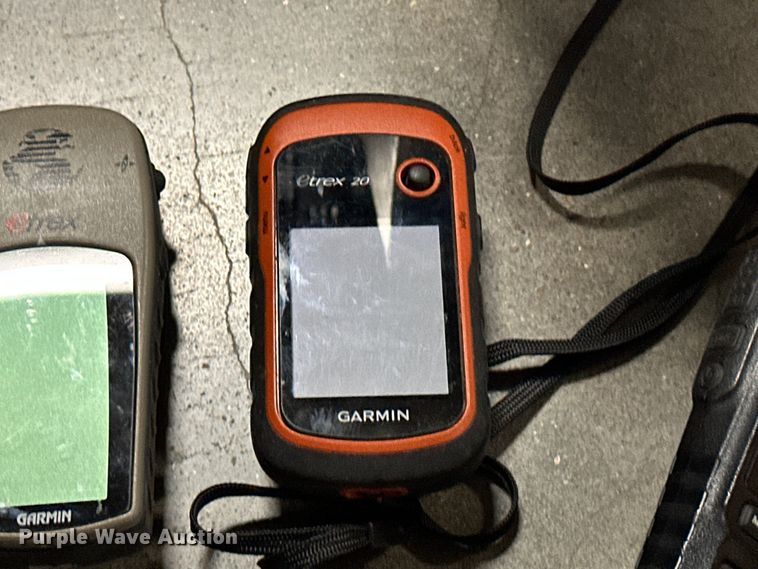 image for item OM9253 Rescue and camping gear 