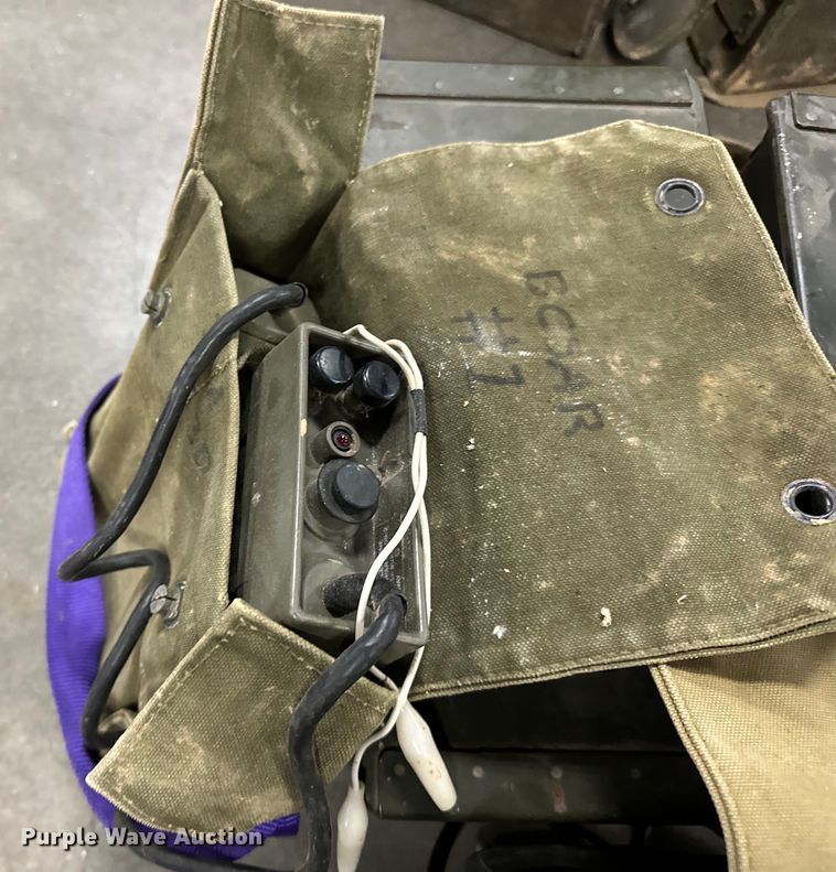 image for item OM9253 Rescue and camping gear 