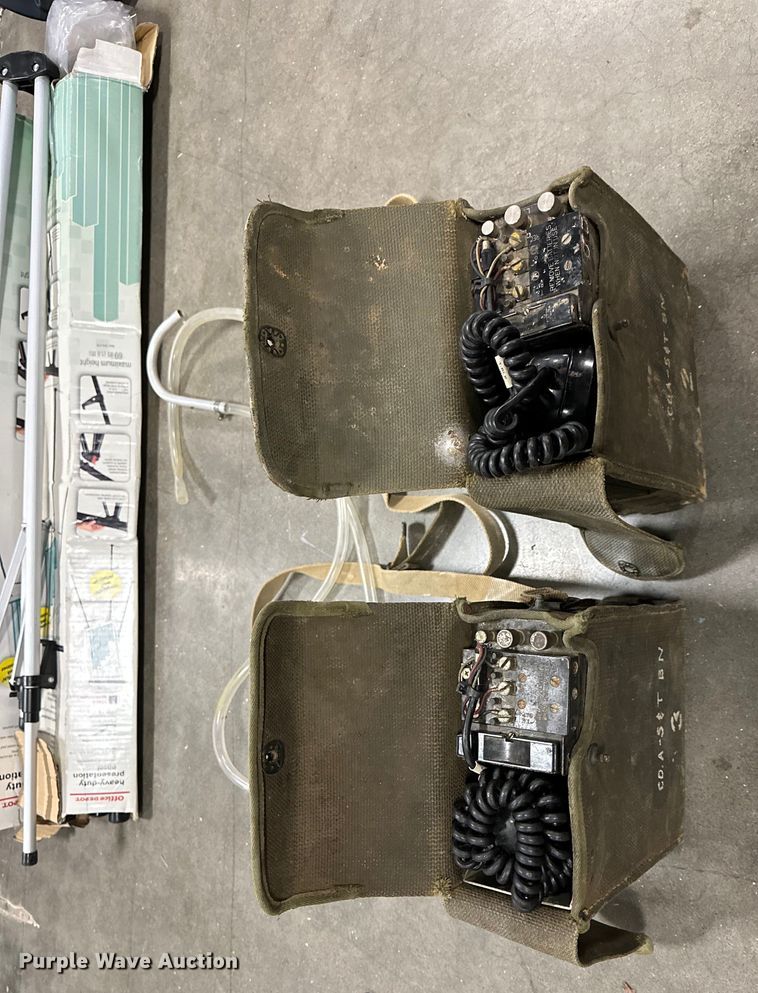 image for item OM9253 Rescue and camping gear 