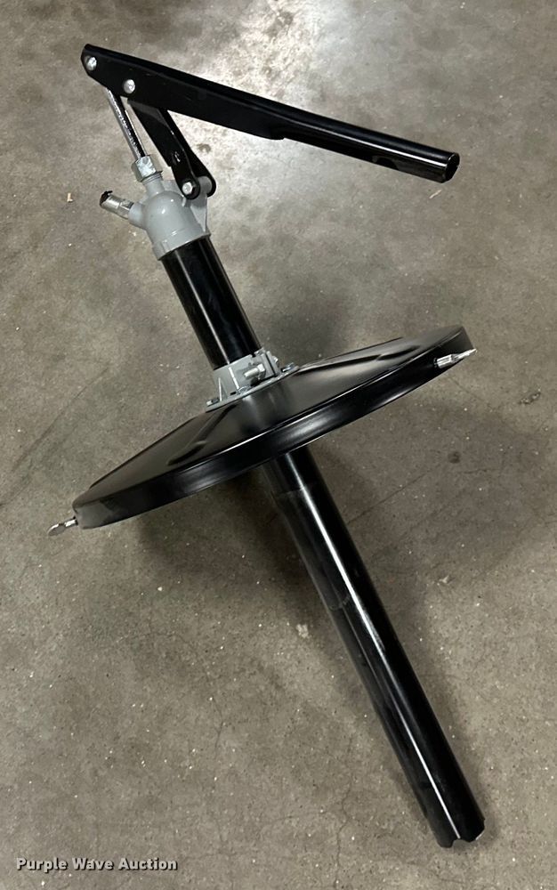 image for item OM9253 Rescue and camping gear 