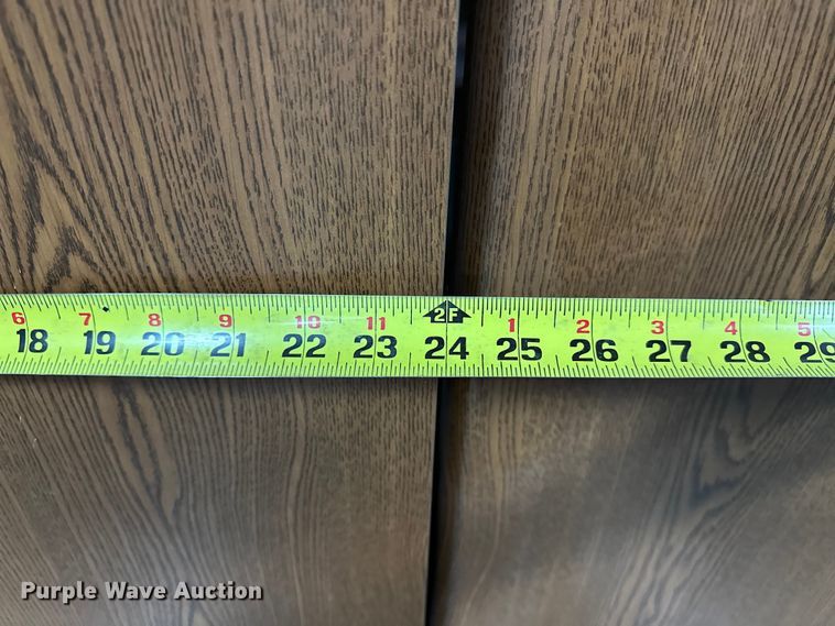 image for item OM9254 Office desk and chairs