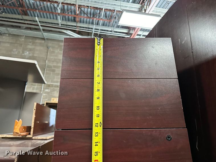 image for item OM9254 Office desk and chairs