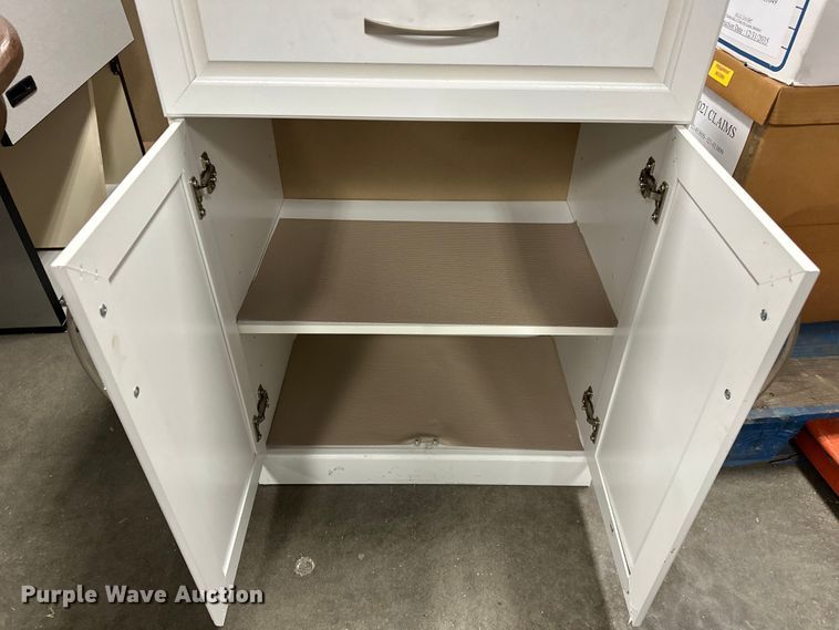 image for item OM9255 Office furniture 