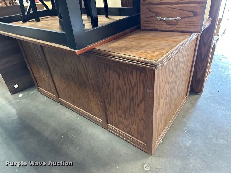 image for item OM9255 Office furniture 