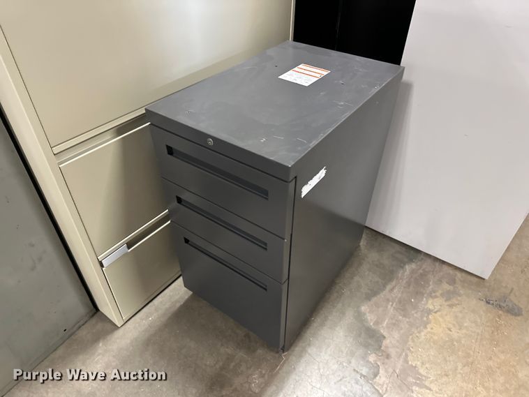 image for item OM9257 (26) file cabinets 
