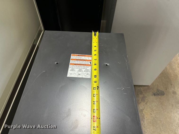 image for item OM9257 (26) file cabinets 