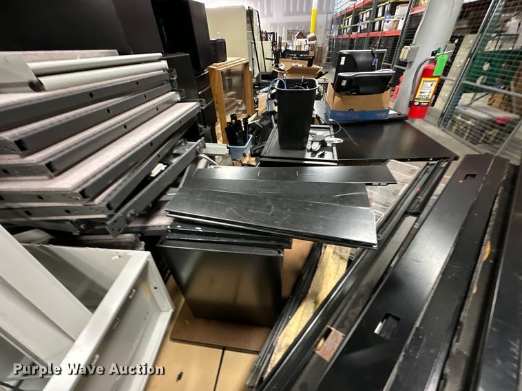 image for item OM9258 Office cubicals 