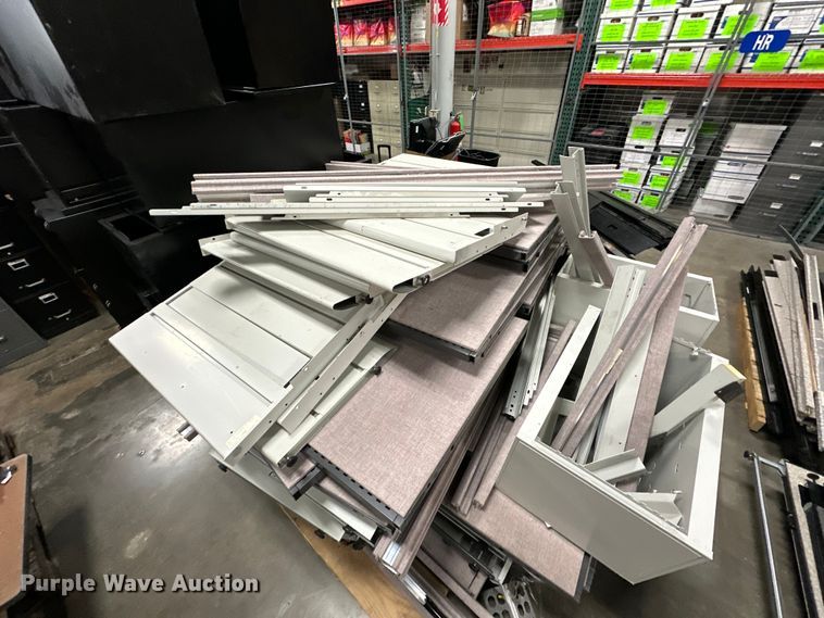 image for item OM9258 Office cubicals 