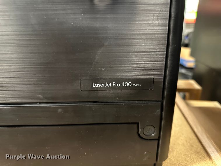 image for item OM9258 Office cubicals 