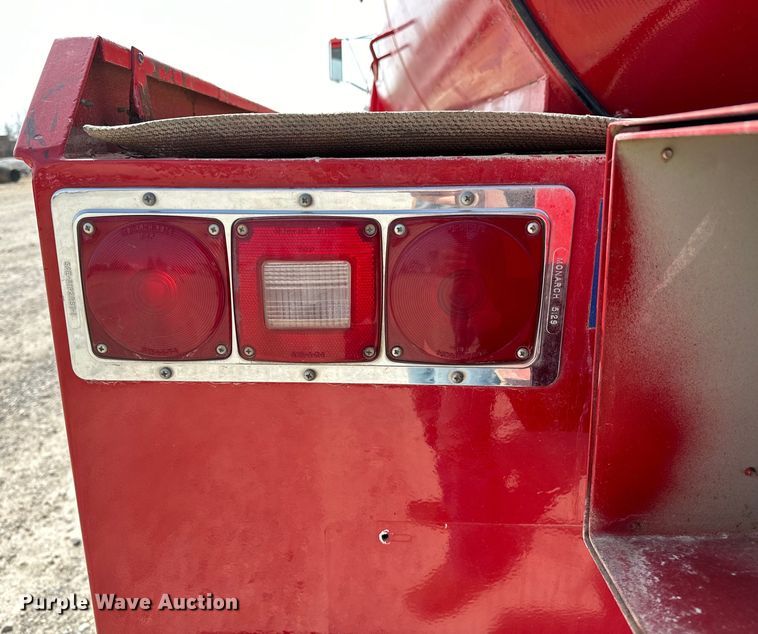 image for item OM9260 1984 Ford LT9000 tanker fire truck