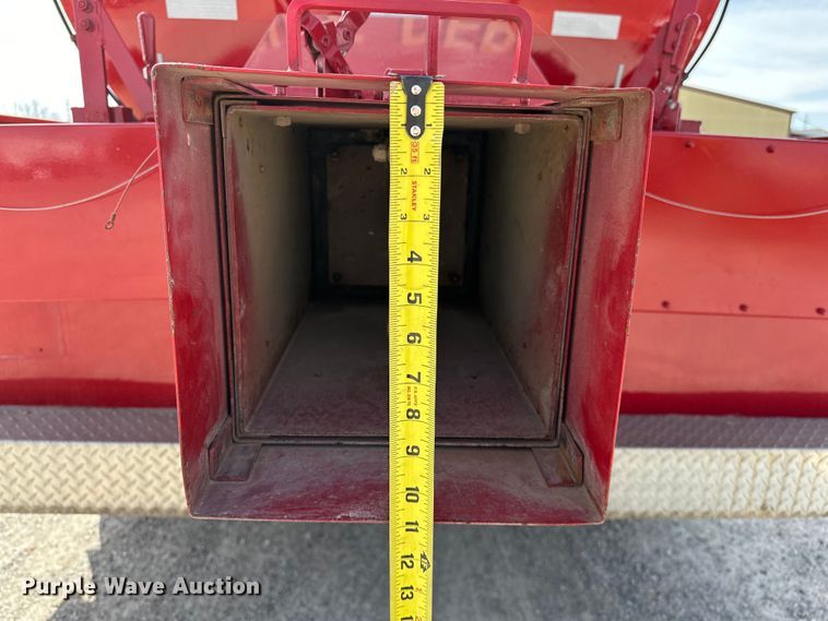 image for item OM9260 1984 Ford LT9000 tanker fire truck