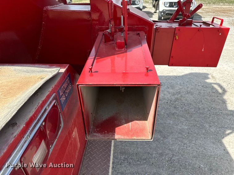 image for item OM9260 1984 Ford LT9000 tanker fire truck