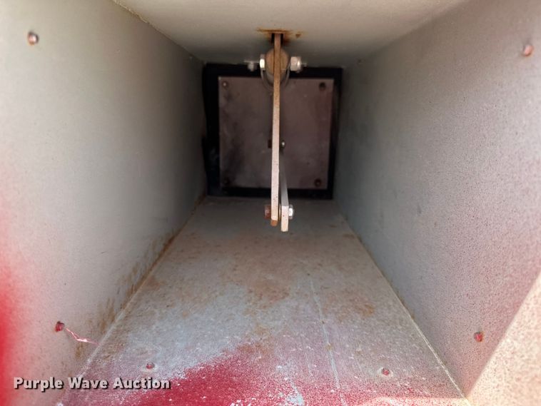 image for item OM9260 1984 Ford LT9000 tanker fire truck