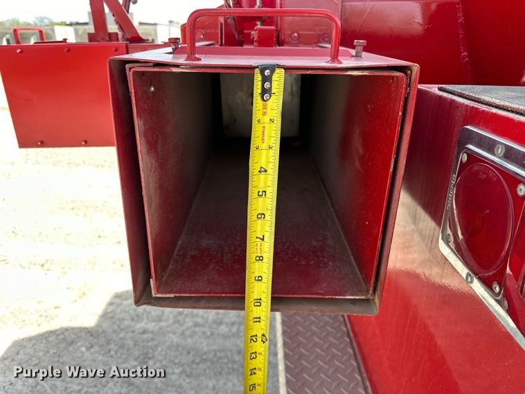 image for item OM9260 1984 Ford LT9000 tanker fire truck