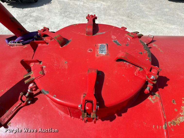 image for item OM9260 1984 Ford LT9000 tanker fire truck