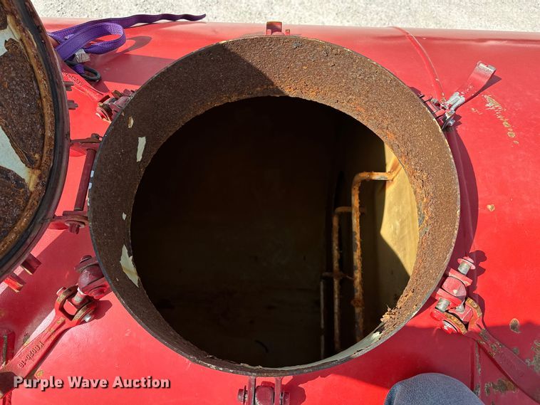 image for item OM9260 1984 Ford LT9000 tanker fire truck