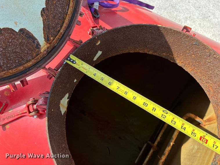 image for item OM9260 1984 Ford LT9000 tanker fire truck