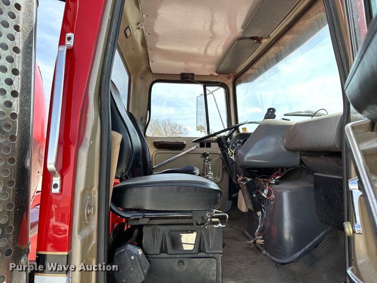 image for item OM9260 1984 Ford LT9000 tanker fire truck