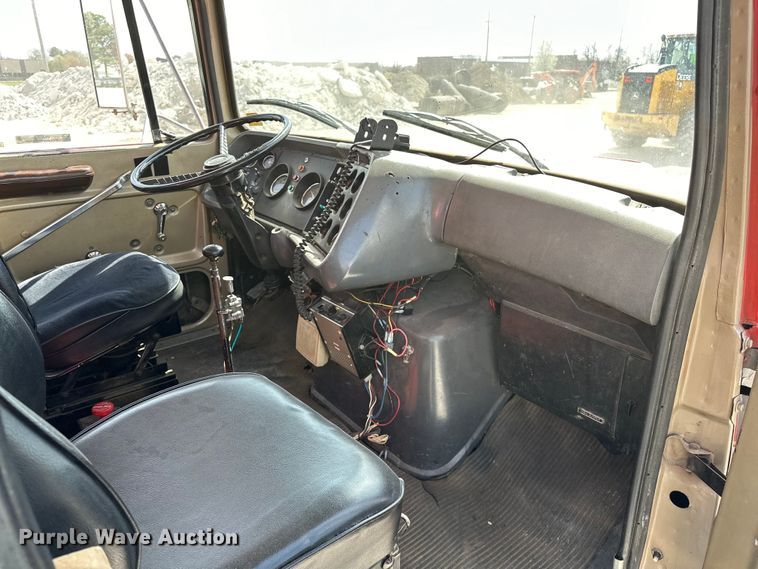 image for item OM9260 1984 Ford LT9000 tanker fire truck