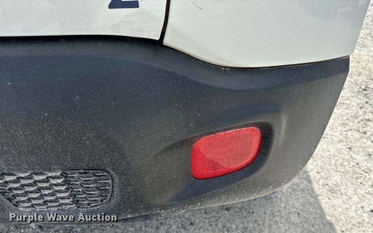 image for item OM9261 2018 Jeep Renegade  SUV