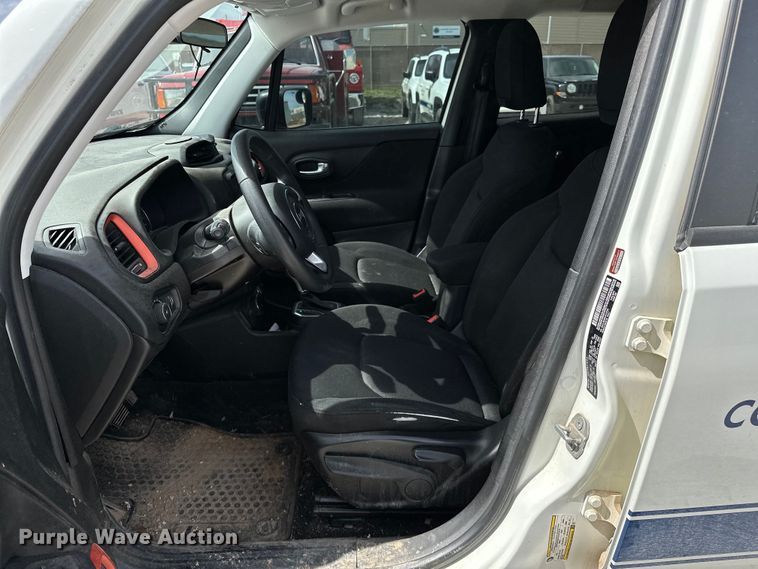 image for item OM9261 2018 Jeep Renegade  SUV