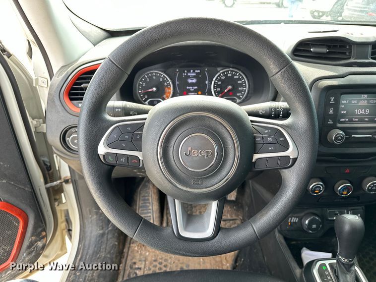 image for item OM9261 2018 Jeep Renegade  SUV